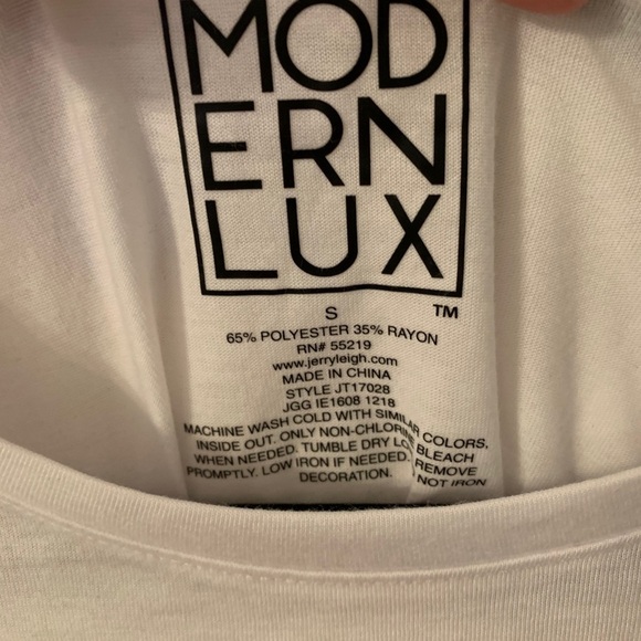 Modern Lux merci graphic shirt - Picture 4 of 5